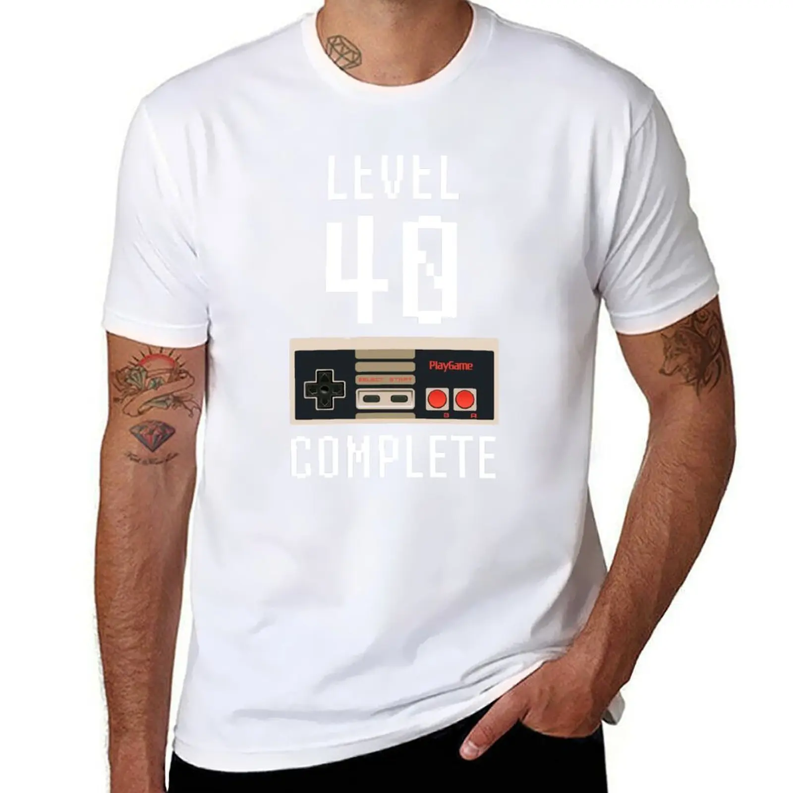

Level 40 complete 40th Birthday gift Pixels Retro Video Game T-Shirt man t shirt cotton high quality T-Shirt