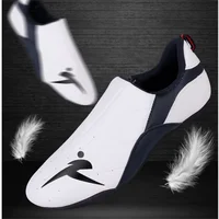 Zapatos de entrenador de Taekwondo resistentes al desgaste para niños y adultos, zapatillas de Karate, suela gruesa y suave, transpirables, para artes marciales, zapatos de boxeo de Kung Fu