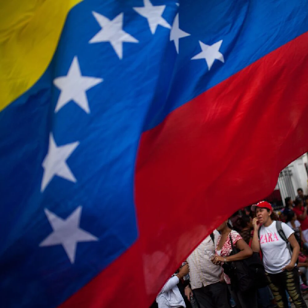 LeaFLAG Bandeira Venezuela 7 Estrelas ou 8 Estrelas 90x150 Cm Decoração Bandeira Nacional para Decoração de Casa