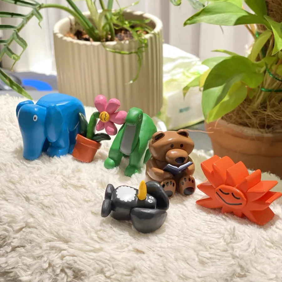 New DAISUKE KONDO Art Collection Blind Box Qualia Gashapon Capsule Toy Daisuke Kondo Plastic Decoration Flower Penguin Fans Gift #5