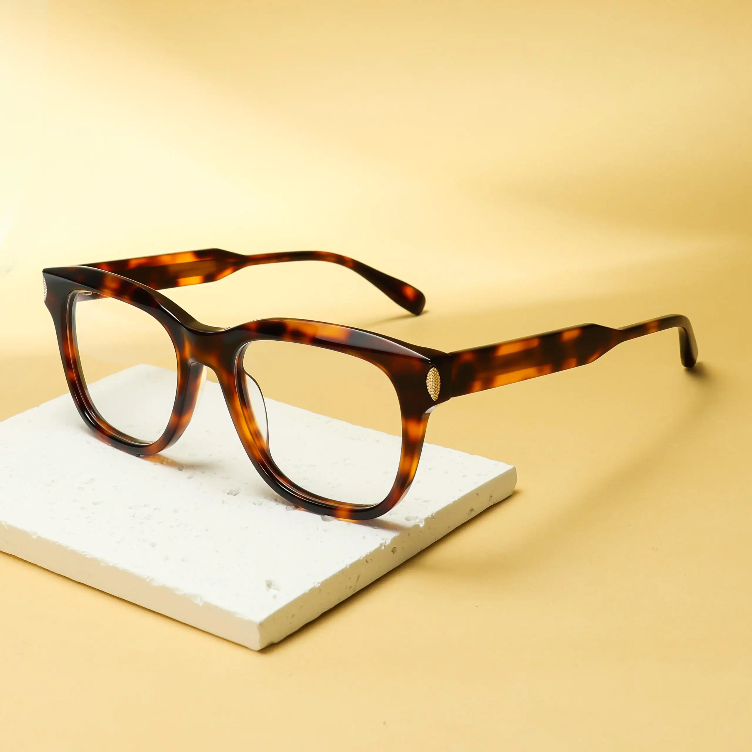 VZONE Tortoise Acetate Optical Frames Rivet Photochromic Glasses Unisex High End Vintage Eyewear New Collection Spectacles