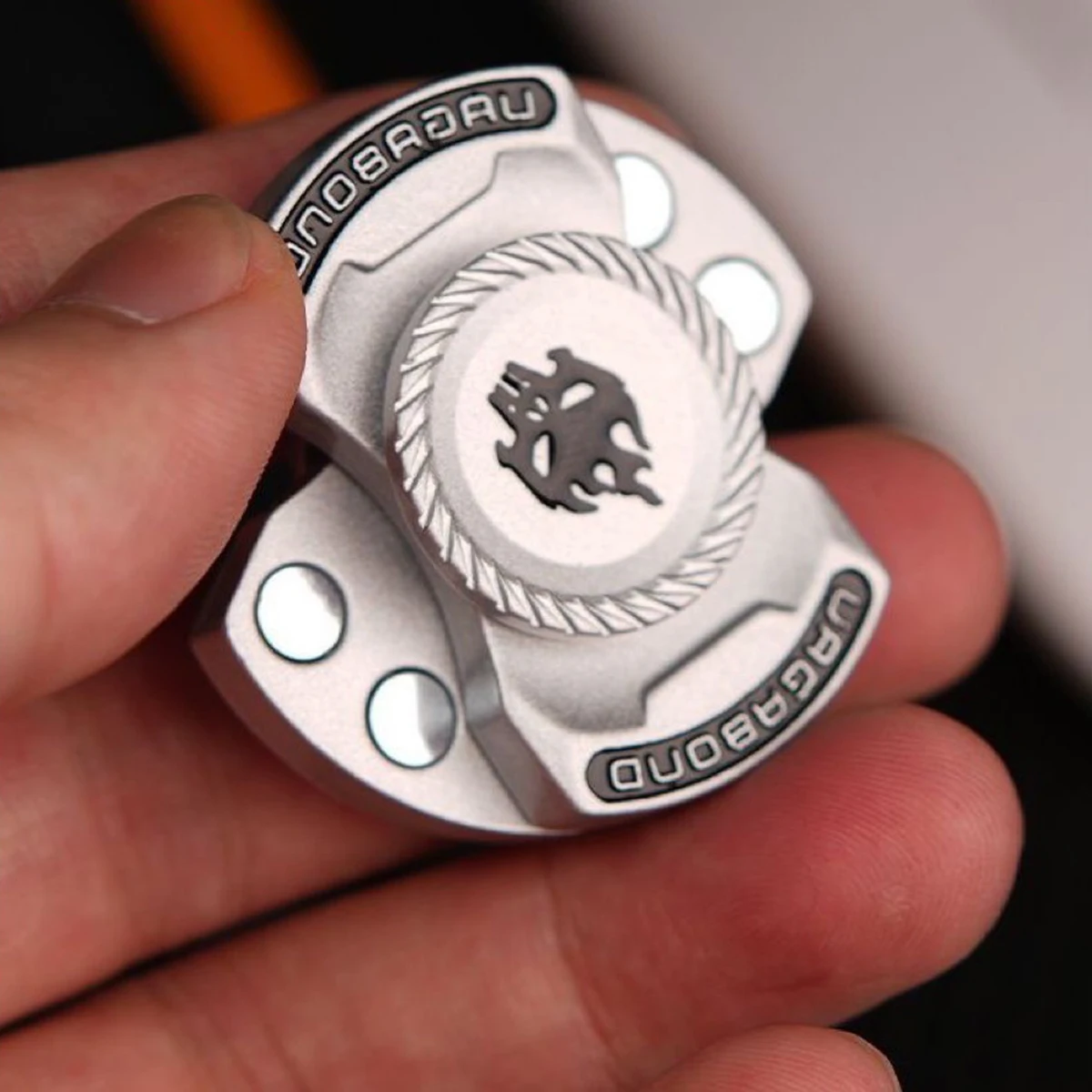 ADHD Focus Tool EDC Fidget 3-in-1 Skeleton Fidget Toy Magnetic Spinner Push Slider Fidget Stress Relief For Adults Anti-Anxiety