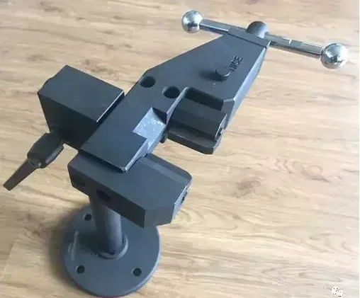 New Flip Vise Disassemble Common Rail Injector Removing Tool