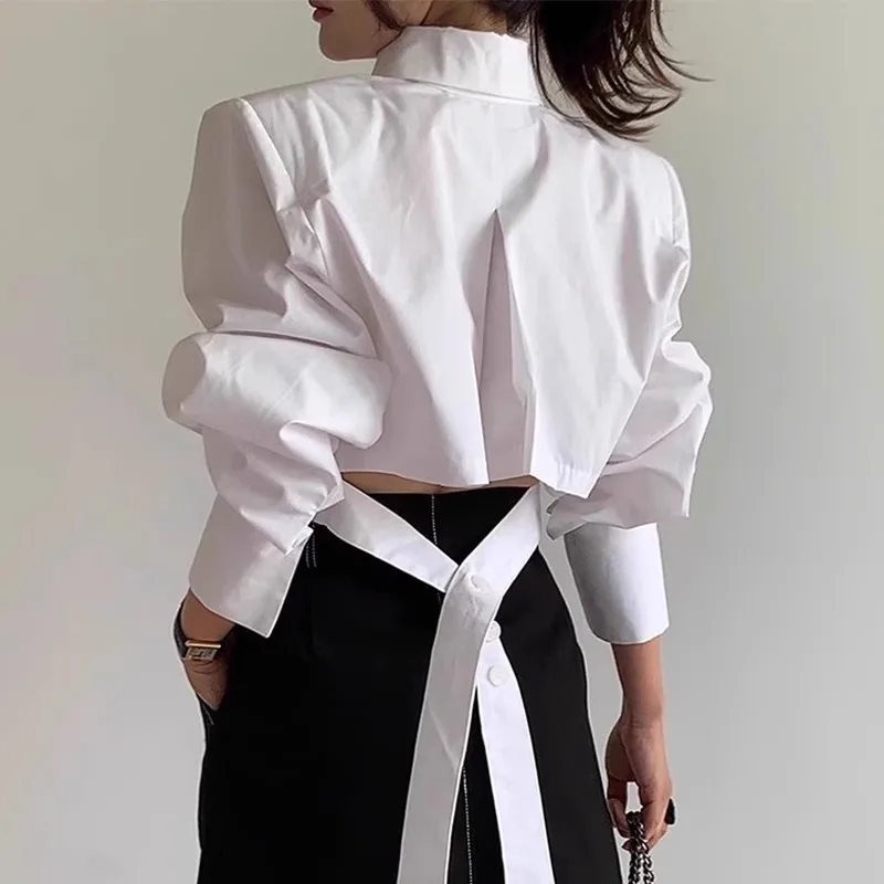 เสื้อเชิ้ตแขนยาวผู้หญิง คอปกพับได้ สีพื้น แต่งลายฉลุ สไตล์เกาหลี แฟชั่นผู้หญิง เสื้อทรงหรูหราติดกระดุม สำหรับฤดูใบไม้ผลิและฤดูร้อน