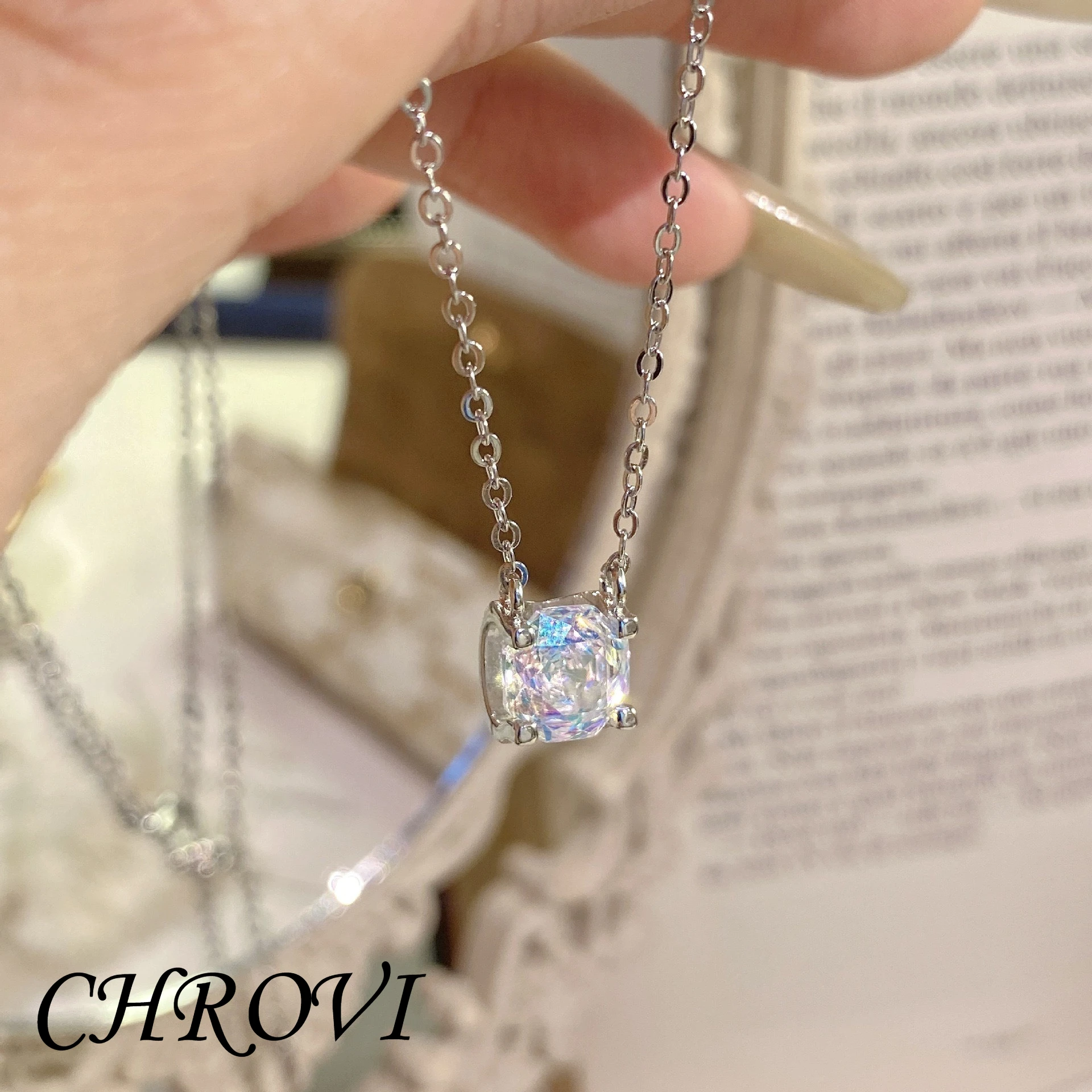Luxuriöse 925 Sterling Silber Millennium Rose Halskette mit Diamanten und Glitzernder Kettengliederkette für Damen – Detail 6