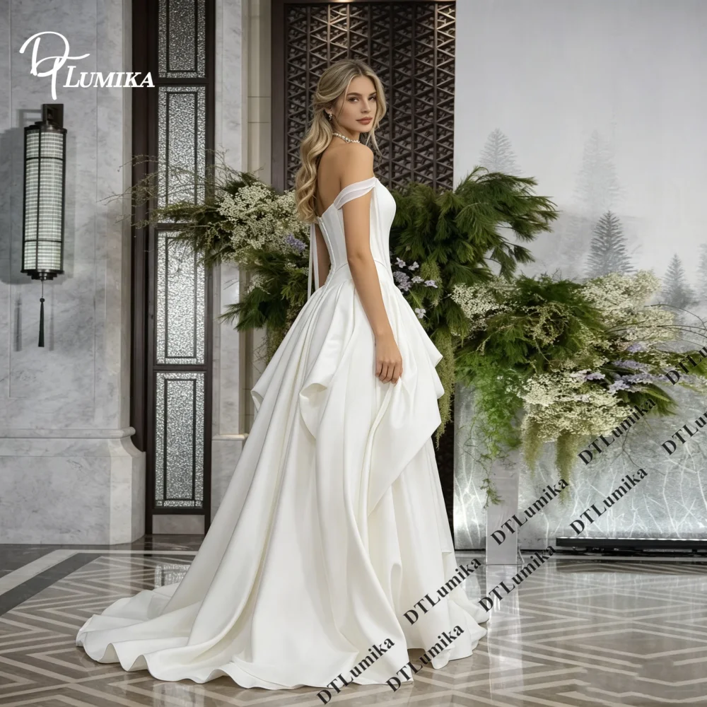 Modern Minimalist Off-Shoulder Satin Bride Dress Layered Ruffle Skirt Customized Wedding Dresses Sleek High-End Bridal Gown