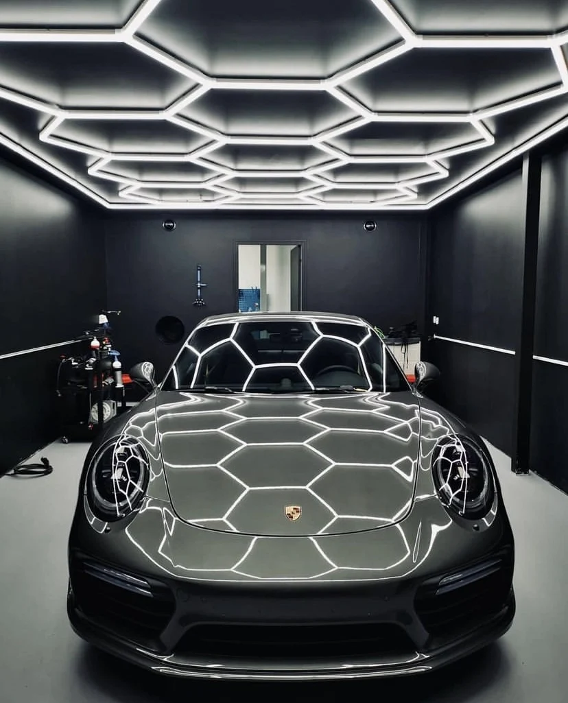 

High Quality 6500K Hexagonal Garage Led Light Honeycomb CeilingGrid Led Light for Detailing Workshop