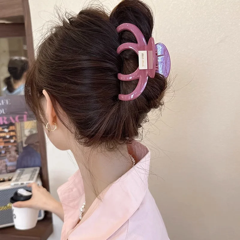 Simplicity Acrylic Large Hair Clip for Women temperament Hair Claw Elegant Shark Clip Fashion Girl Hair Clamp