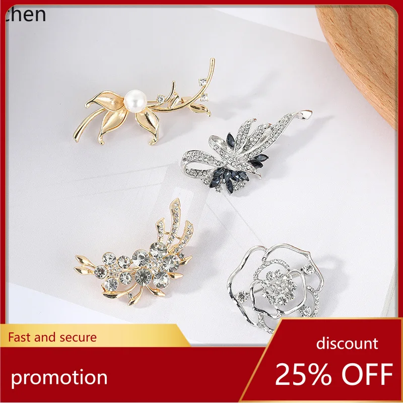 

YFY Diamond-encrusted alloy rose brooch with an elegant and unique design, plant-themed pin brooch