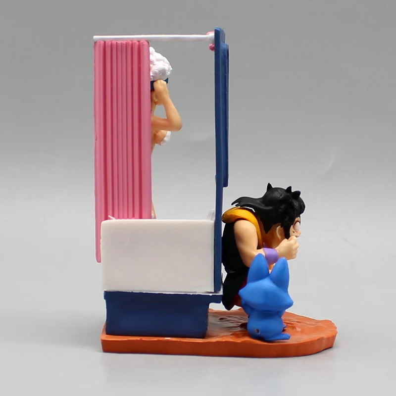 9cm Dragon Ball Yamcha Peep Bulma In The Shower Anime Action Figure Model Statue Collection Desktop Decoration Ornament Toy Gift