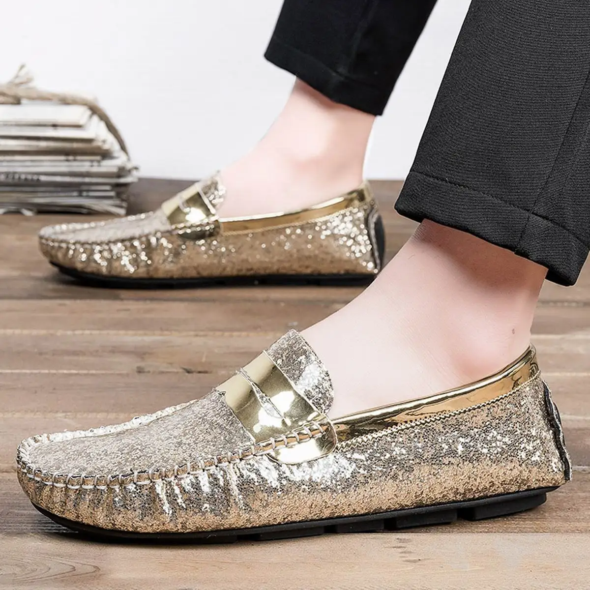 Loafers Heren Handgemaakte kunstleren loafers voor heren Casual rijschoenen Comfortabele luie gouden luxe herenloaferschoenen