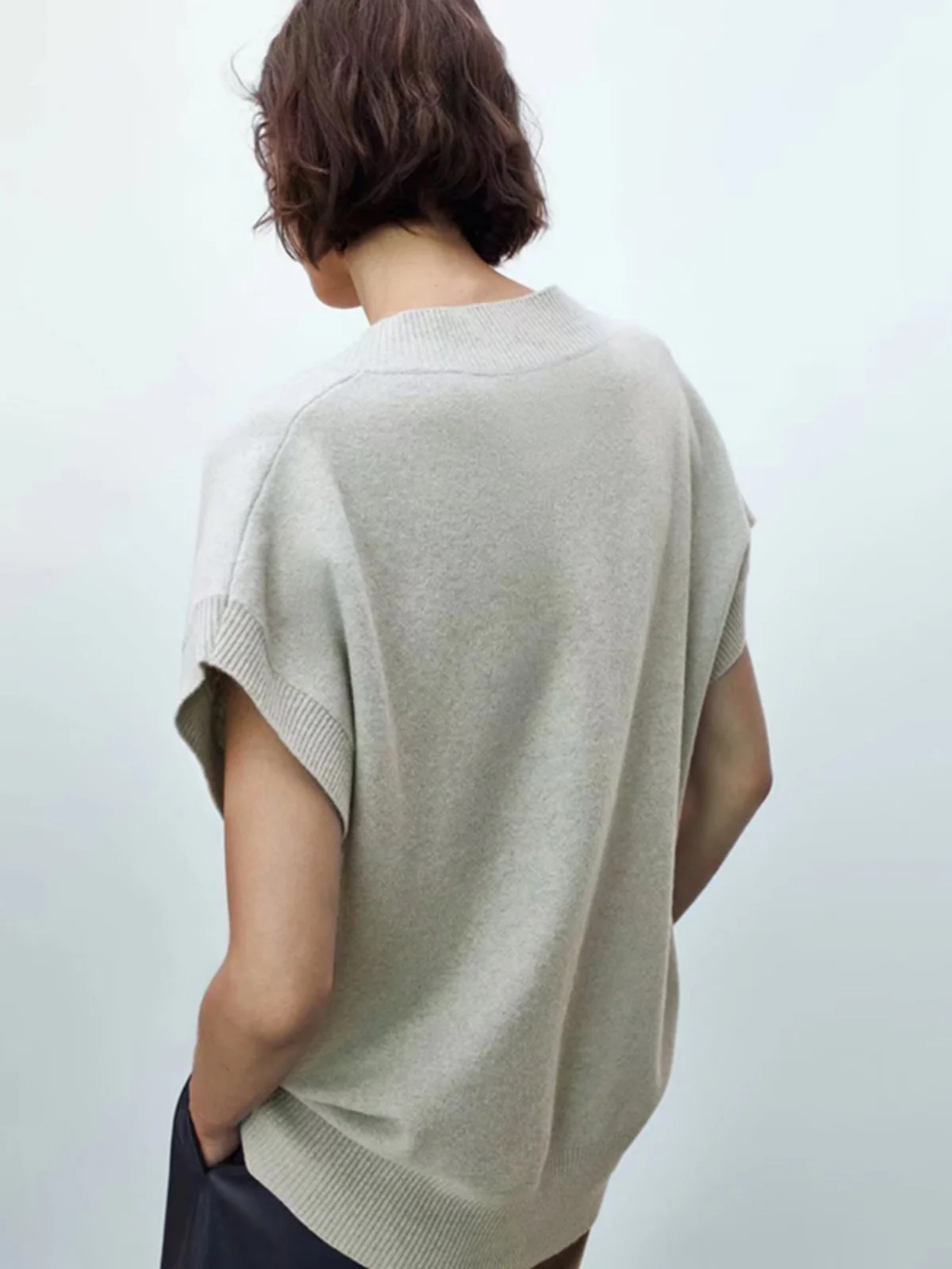 

Loose Casual Knitted V-Ne Women's Vest Pure Color Autumn New Arrival MD Women's Faion 2023 Comfortable All-Season Top
