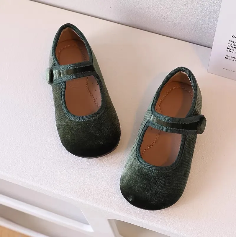 Velvet Mary Jane Shoes for Children Hand Stitch Casual Streetwear Ballet Flats Pumps Girls Solid Color Red Cloth Shoes Loafers
