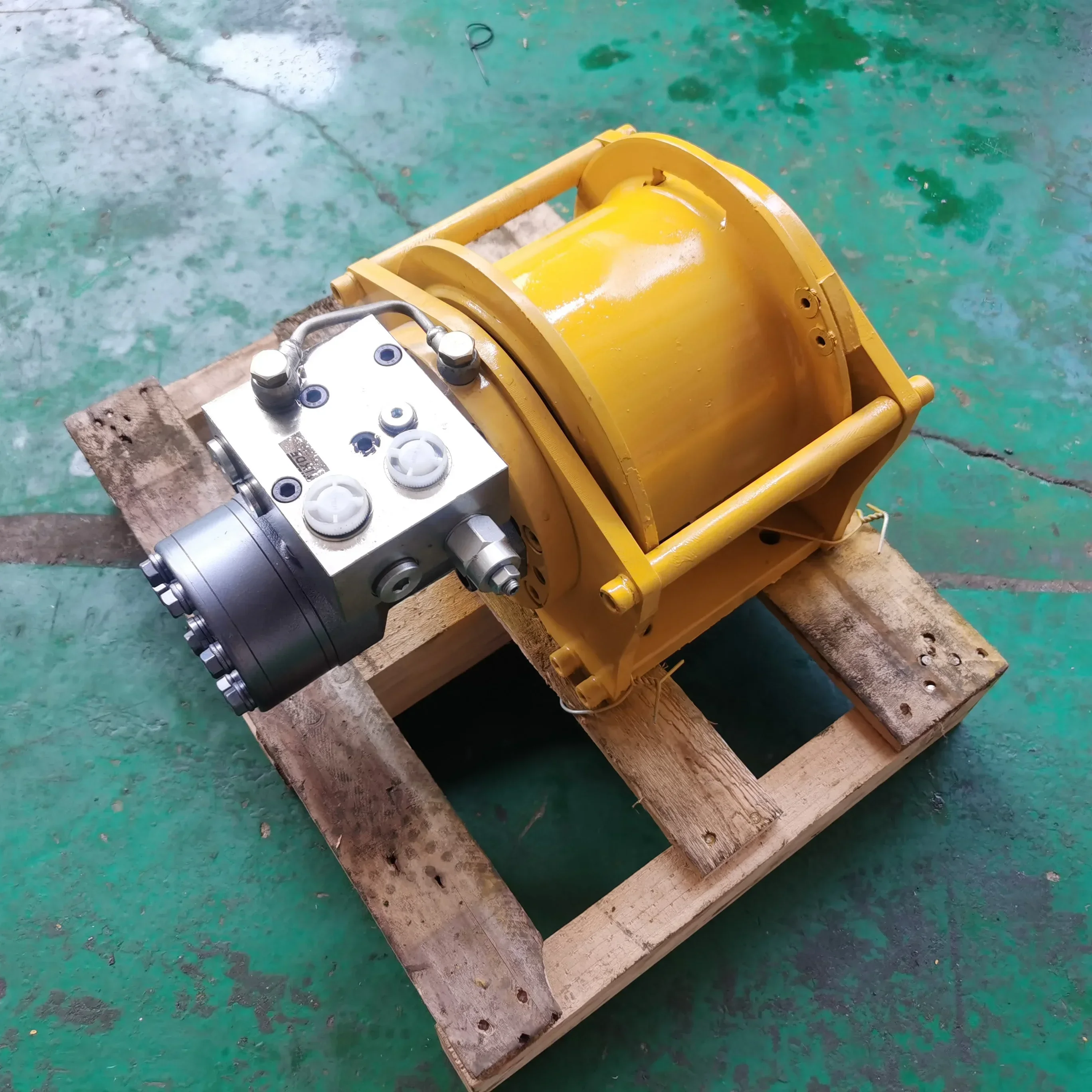 ونش هيدروليكي صغير محمول لسحب الونش المدمج