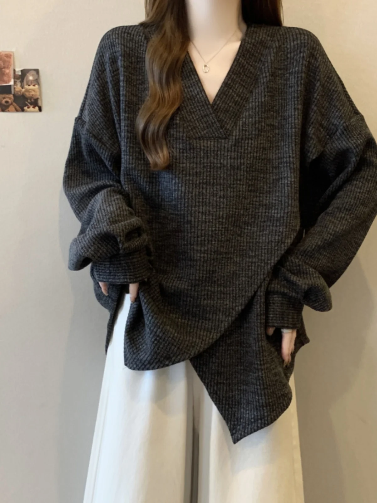 

Женская трикотажная кофта больших размеров с V-образным вырезом, перекрестным дизайном, свободного кроя, с высокой талией, из хлопка, с длинными рукавами, осенне-зимняя коллекция