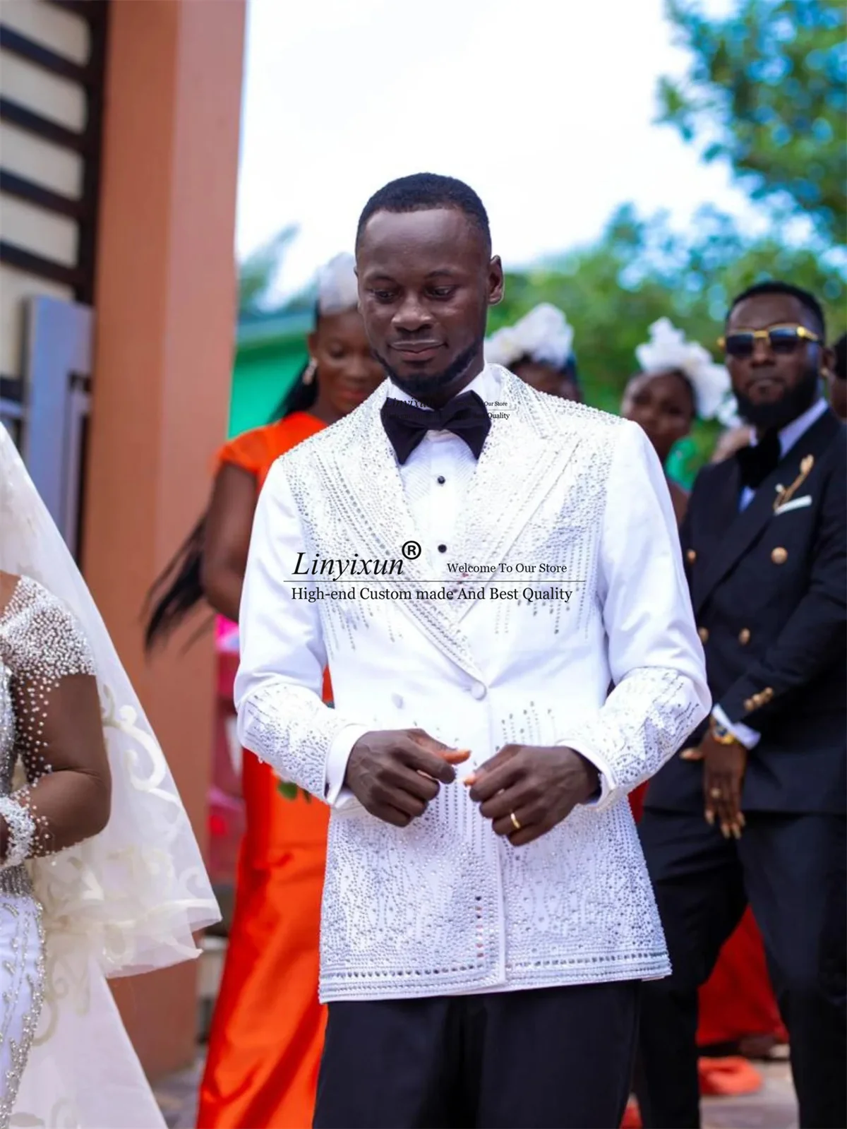 

Блестящие мужские костюмы с бриллиантами и бисером, комплекты из 2 предметов для свадебной вечеринки, двубортные пиджаки для жениха по индивидуальному заказу