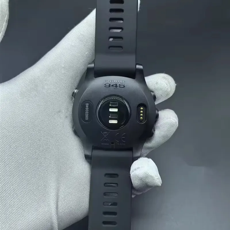 ساعة Garmin Forerunner 945 GPS متعددة الوظائف للرياضات الخارجية البصرية لاختبار معدل ضربات القلب تدعم لغات متعددة 95% جديد #6