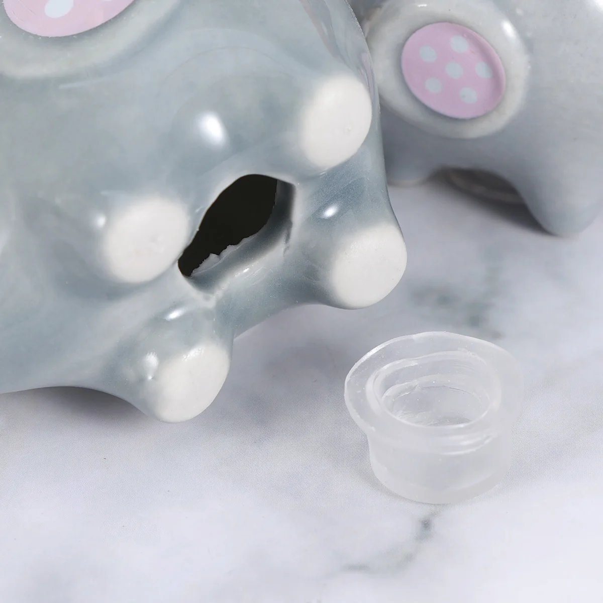 

2Pcs Elephant Shaped Ceramic Seasoning Bottle Creative Kitchen Spice Jars Household Salt Sugar Storage Container Pink