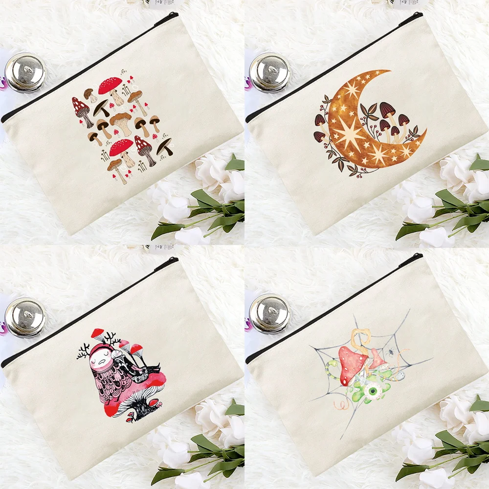 Women's Cosmetic Bag Toiletries Organizer Zipper Makeup Bags Purse Printing Mushroom Series Travel Cosmetics Storage Clutch