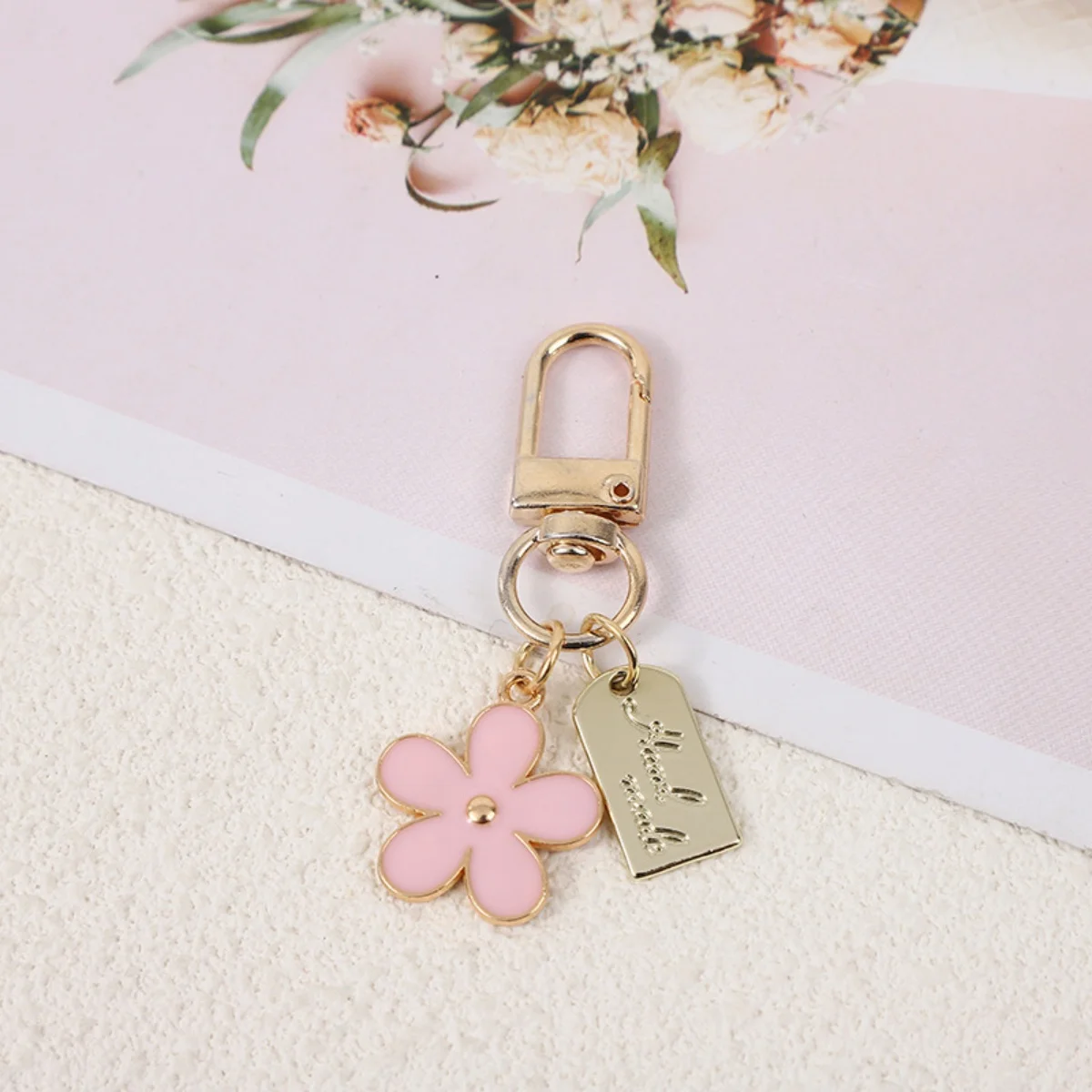 Durable Metal Flower Key Chain Car Key Ring Pendant Bag Charm Keyring Keychains Decoration Women Girls Gifts Pendant for Purse image 3