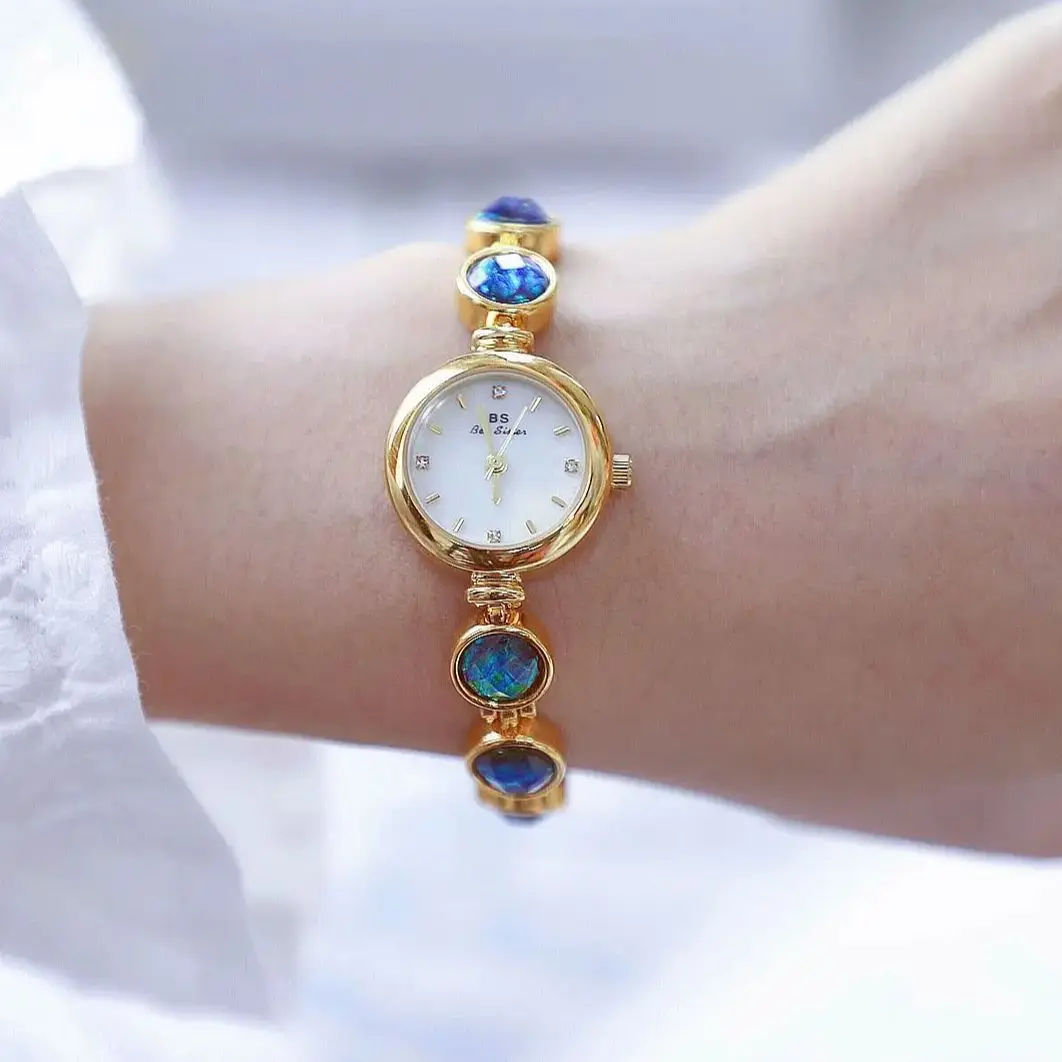 Women's Watch Light Luxury Retro Colorful peacock stone Bracelet Exquisite Fashion Waterproof ladies' wristwatch