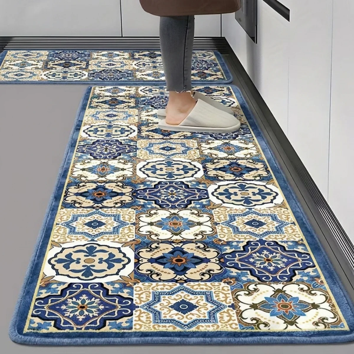 Kitchen Runner Mat Long Flannel Plush Rug Soft Water Absorbent Carpet Non Slip for Front Door