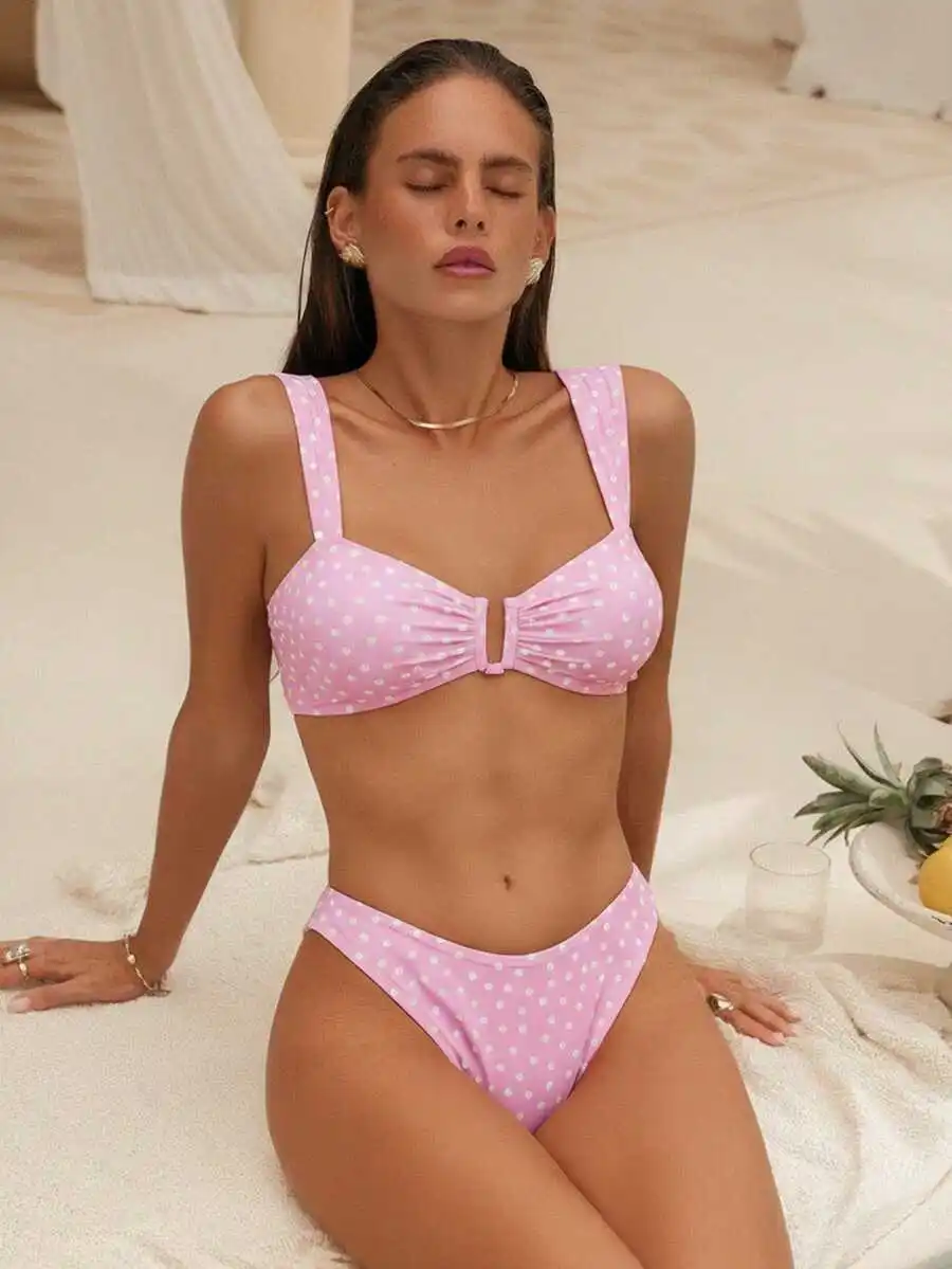 

Polka Dot Pattern Fashionable Beach Bikini Set For Women