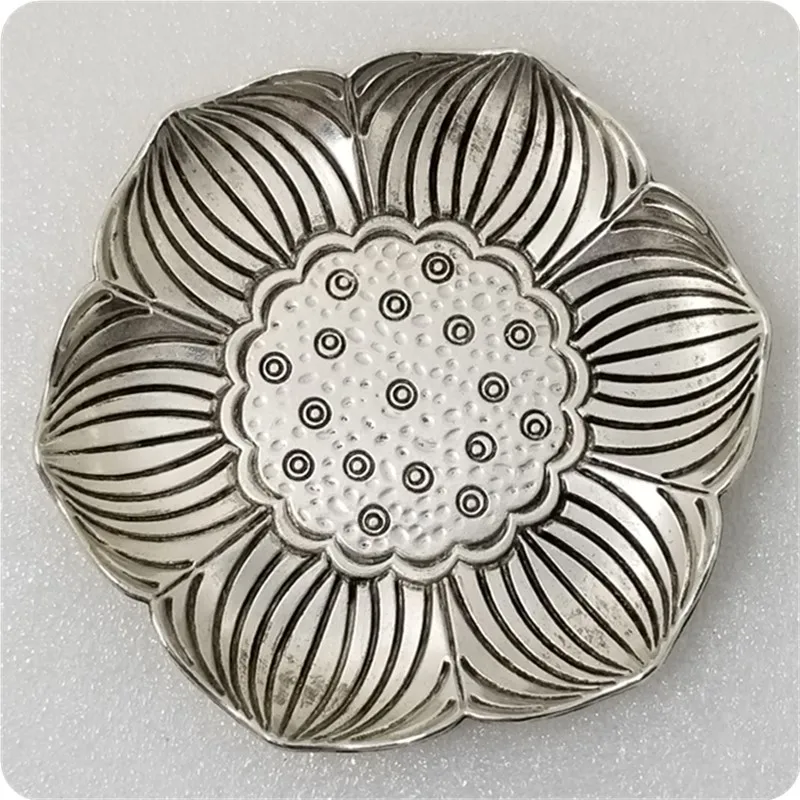 

Antique Crafts Old Silver-Plated Lotus Dish #4-1