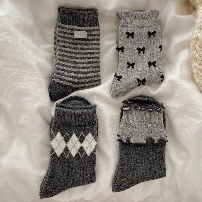 

4 Pairs Korean-Style Wool Socks for Women Mid-Calf Length Winter Gray Thick Striped Socks Fashion Girl School Socks High Quality