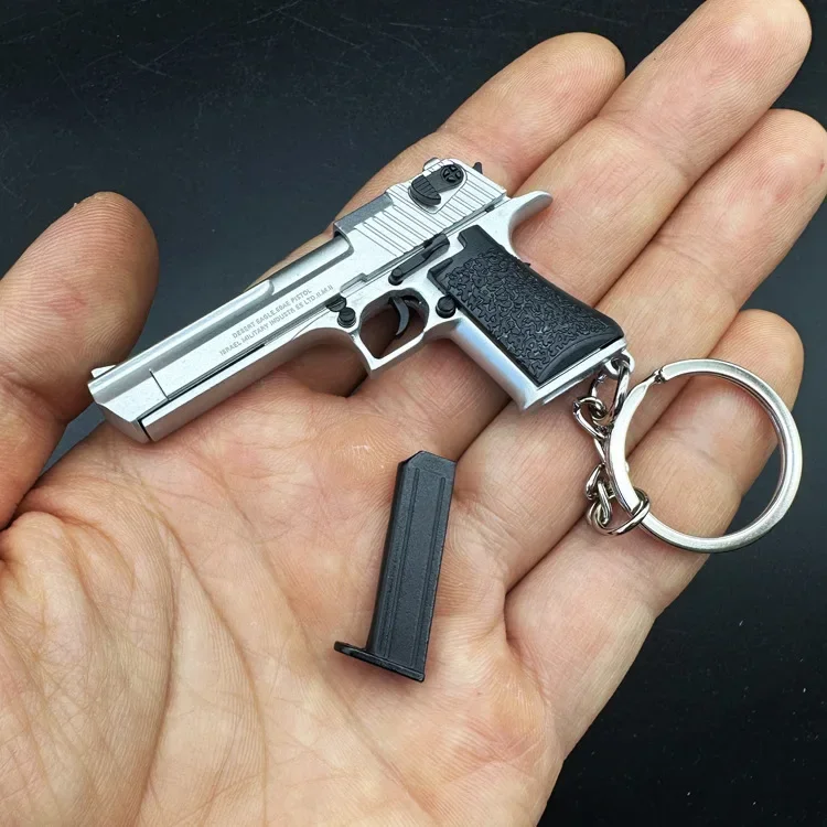 New Alloy 1:4 Desert Eagle Pistol Keychain Ring Fake Gun Detachable Assemble Toy Gun Shoulder Bag Accessories Christmas Gift