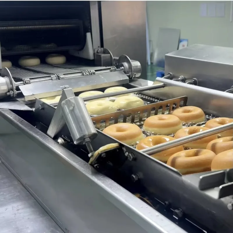 FOODLINE Luxury Bakery Shop Donut Machine Anti Fog Observation Window High Efficient Heating Plate Equipment
