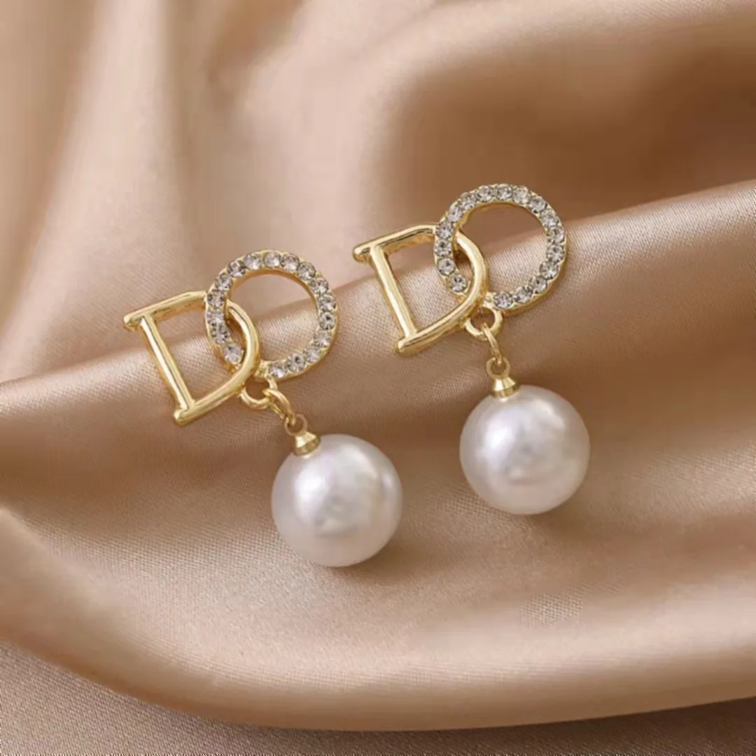 New Trend Crystal Hollow Letter DO Imitation Pearl Pendant Earring for Women Ear Jewelry Wholesale Christmas Girl Gift