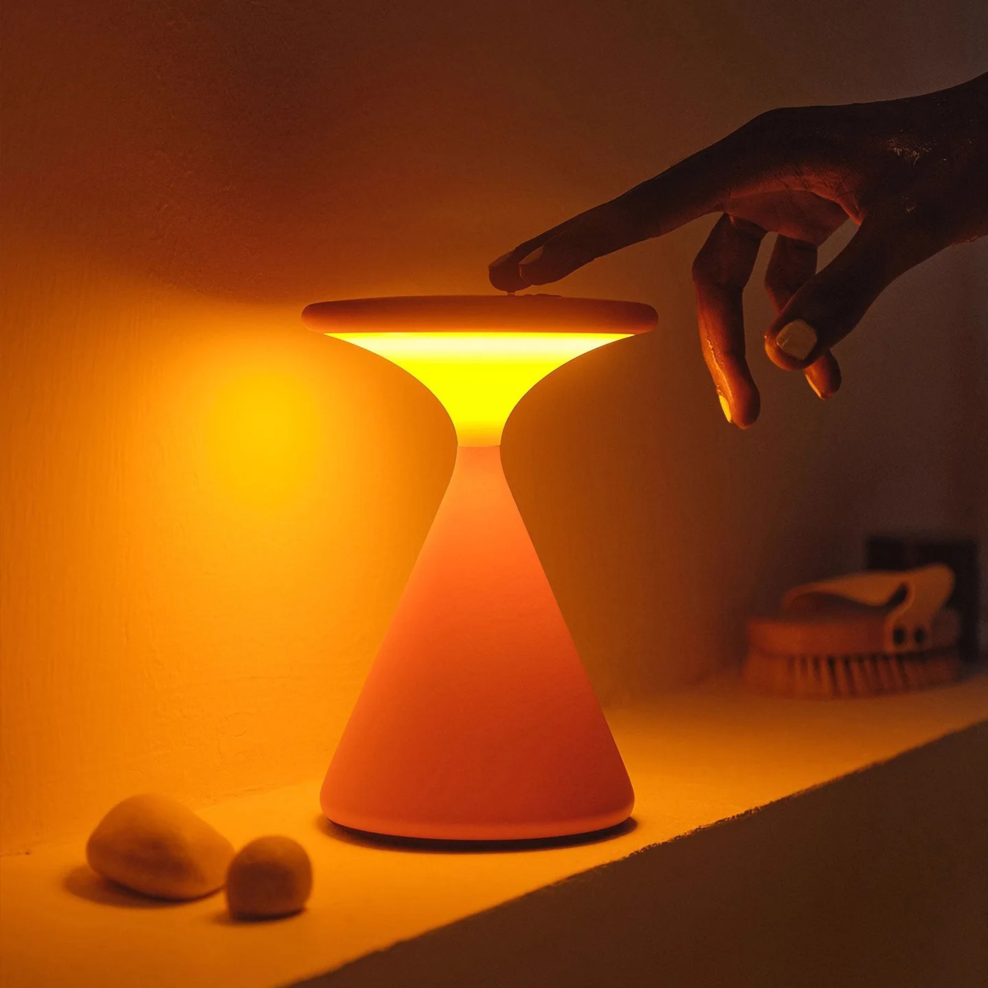 Nordic funnel bedroom bedside charging table lamp outdoor camping table portable atmosphere night light