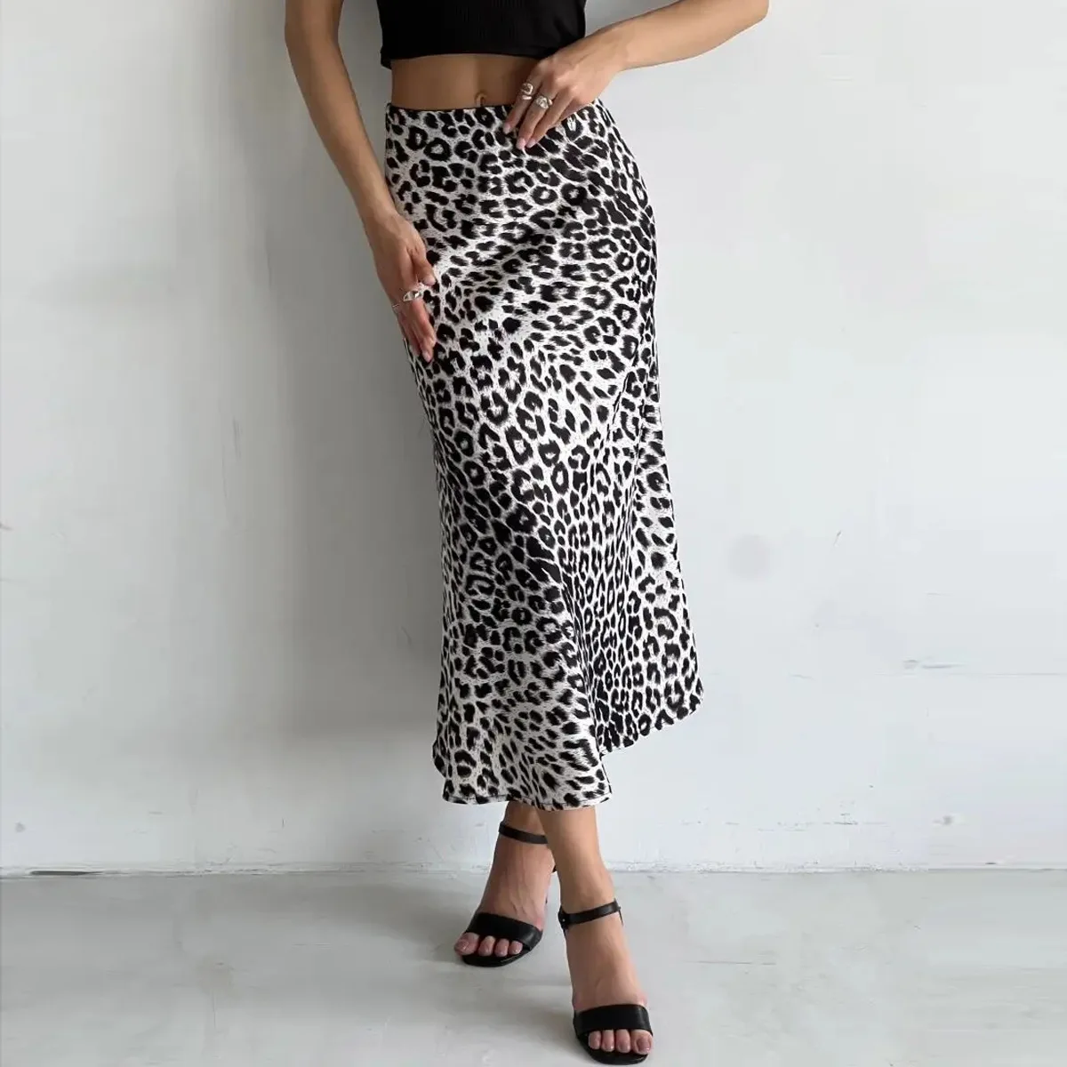 Women's Leopard Print Satin Fish Tail Skirt2024 New High-waisted and Thin Medium and Long Fake Silk Long Skirt  Y2k Clothes