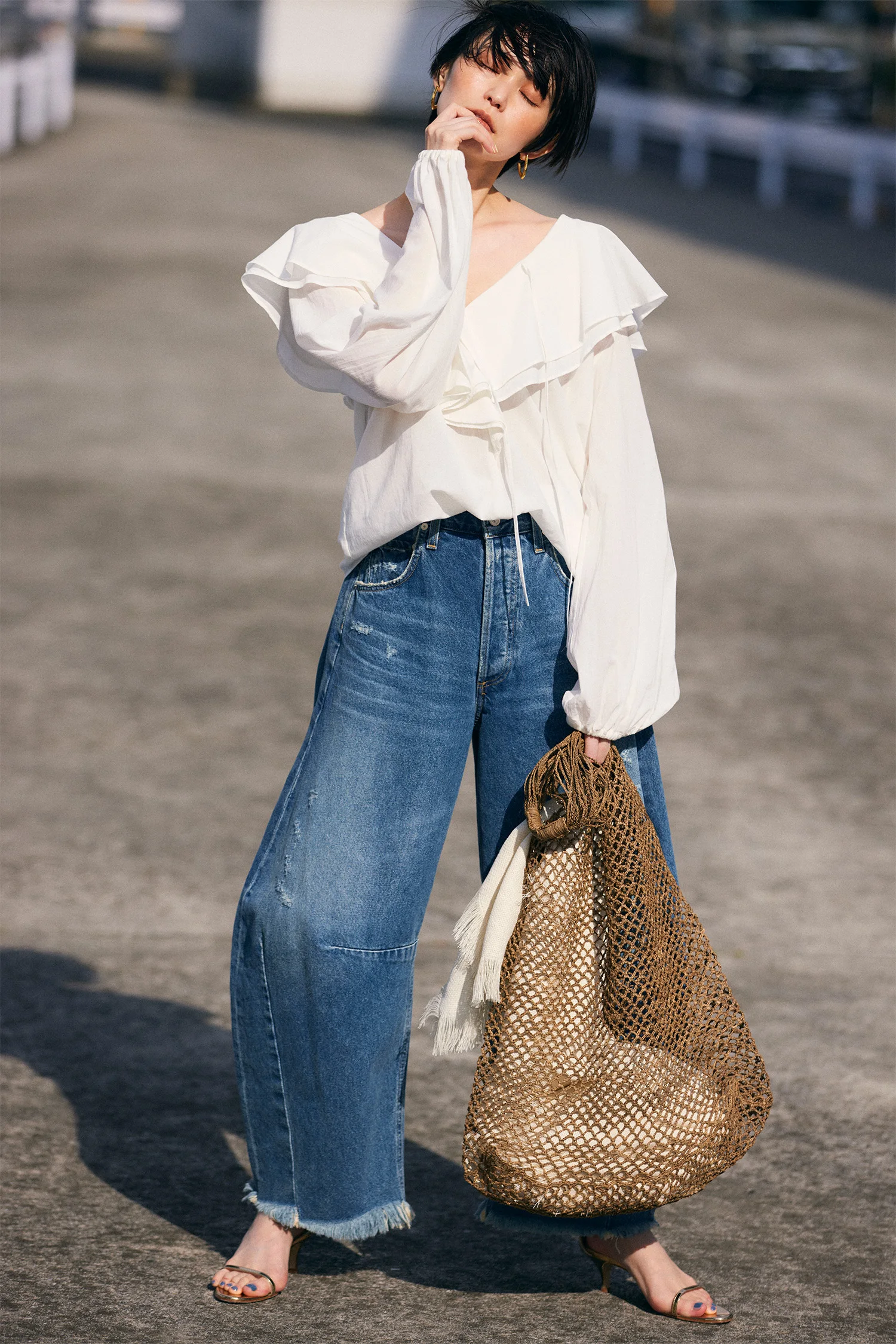 

Fall 2025 High Waist Loose Fit Denim Jeans Cotton Waed out ket 3D Tailoring Hoof Design Vintage Sle Ladies Jeans