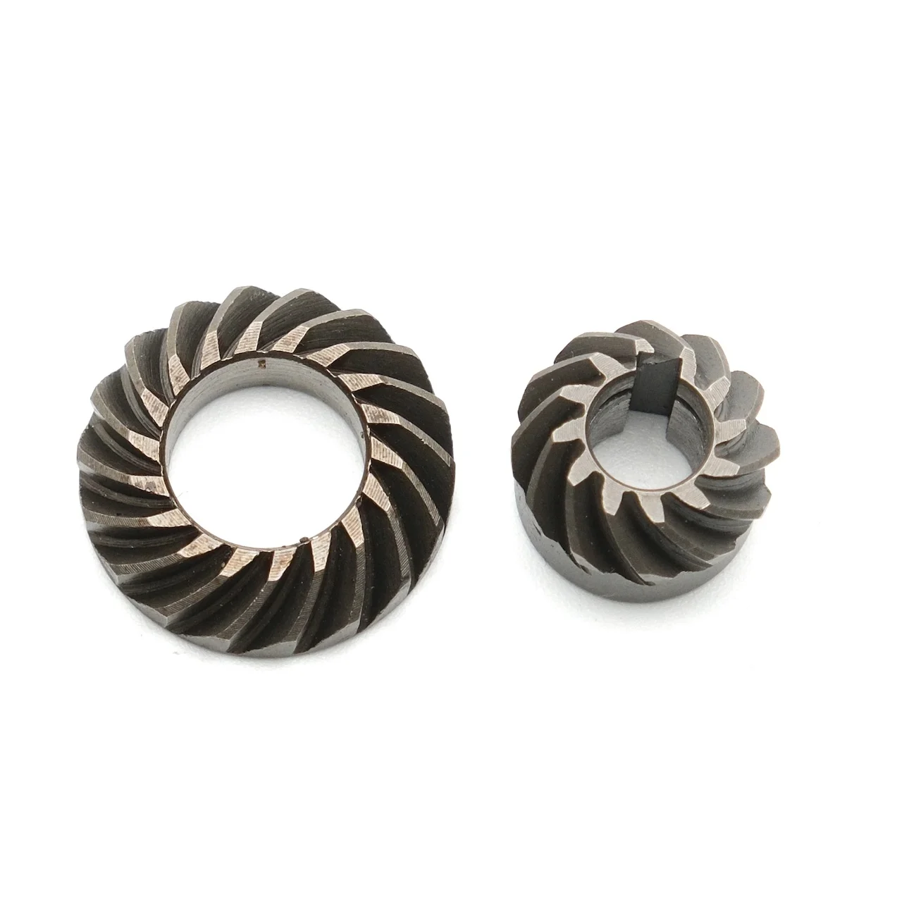 1/1.5 Industrial Automated Assembly Line Reduction  Spiral Bevel Gear 90° Steering Transmission Precision Machines 12/18 Teeth
