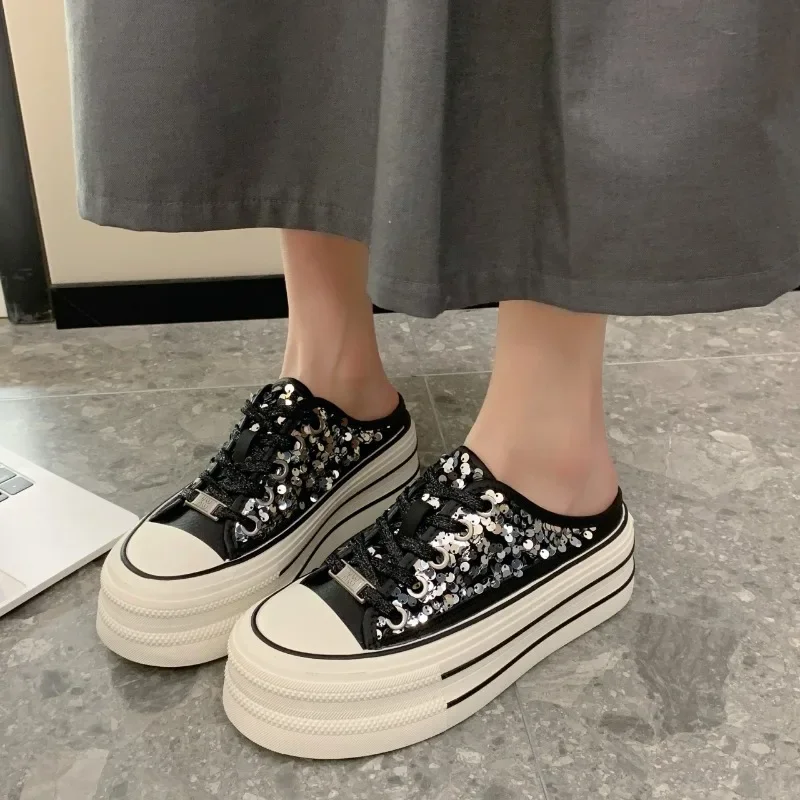 

Baotou slippers for women in the summer of 2024, new flat bottomed women's casual fashion, wearing high height women's shoes