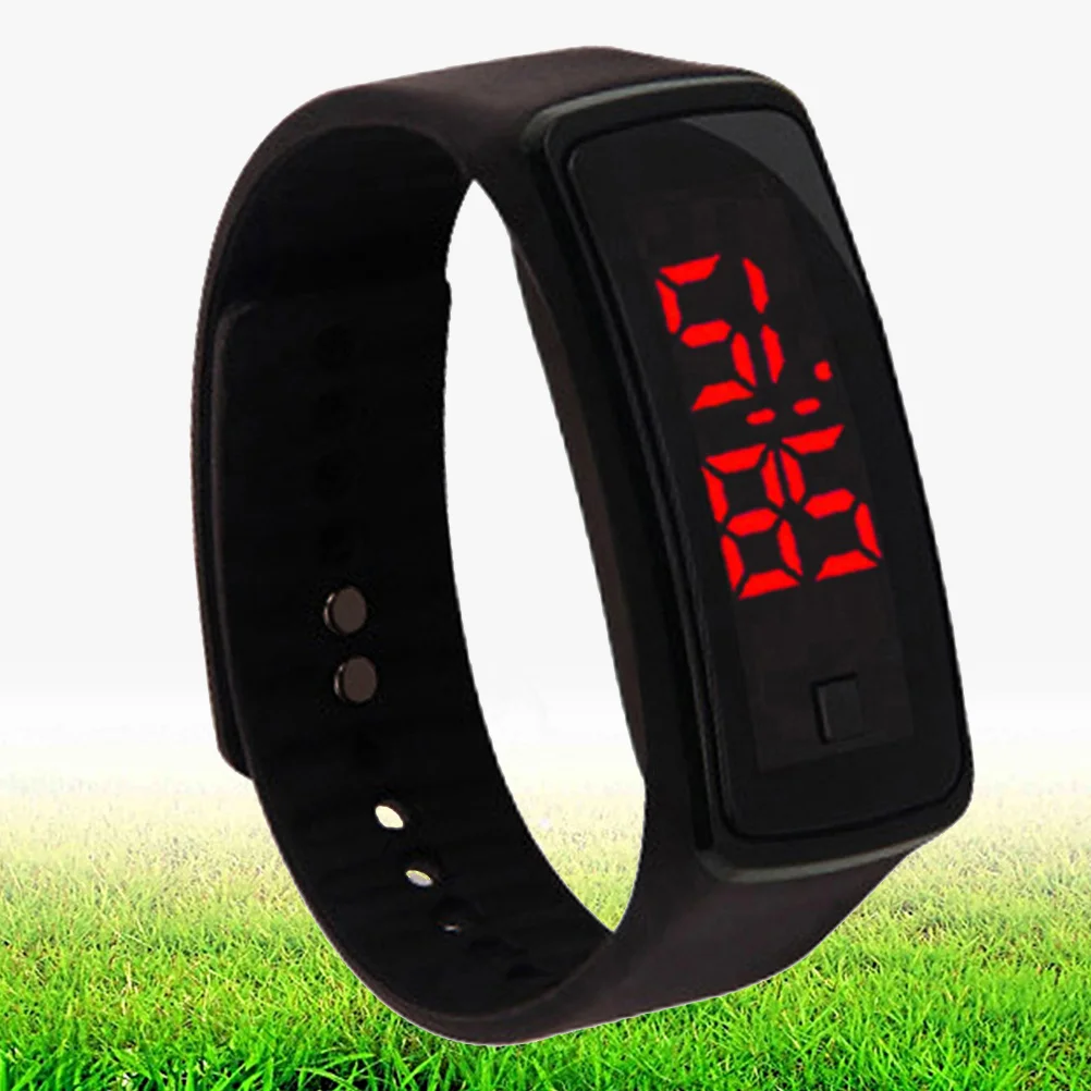 ساعة يد رقمية LED سوداء بسوار من السيليكون للجنسين للاستخدام الخارجي، تصميم بسيط، سوار معصم قابل للتعديل مريح للجري #4