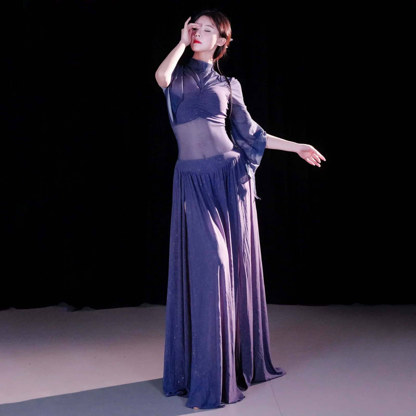 

Women Dance Wear Long Sleeve Oriental Belly Dance Costume Top Long Skirt Elastic Breathable Dancing Clothes For Beginner