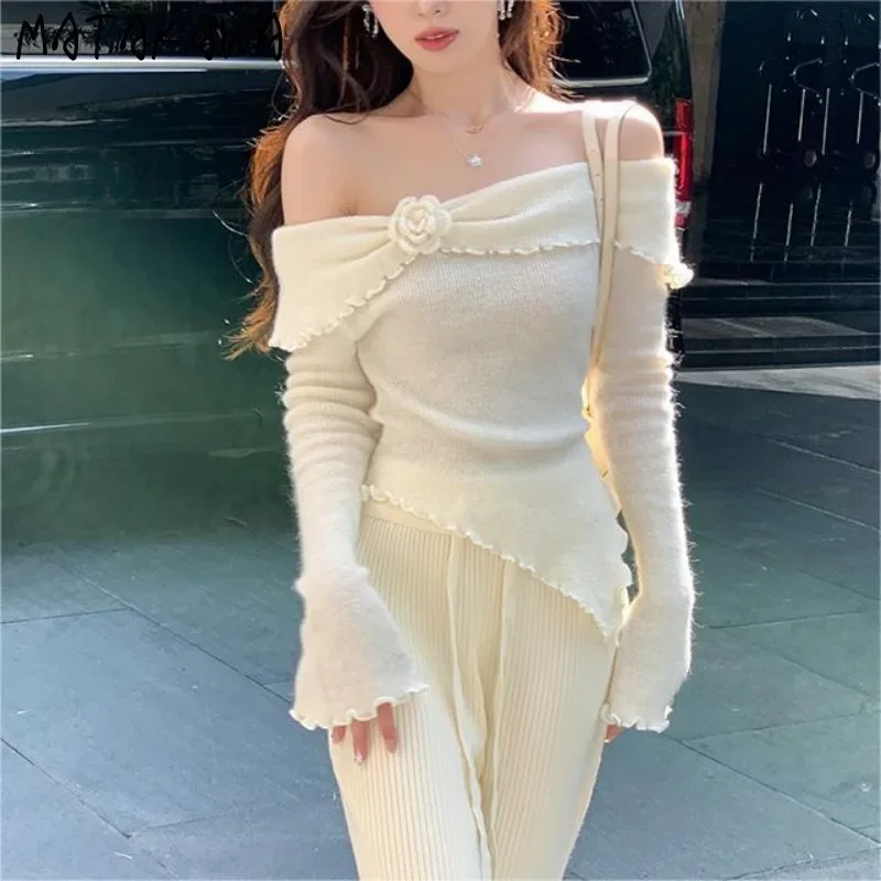 Matakawa Flare Sleeve Solid Slash Neck Women Sweaters Korean Fashion 3D Flowers Sweet Pull Femme Irregular Slash Neck Pullovers