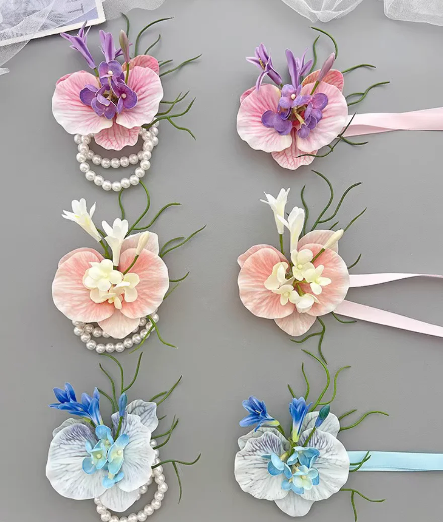 

Original forest simulation Phalaenopsis bride bridesmaid sisters unity wedding photo props Pearl chain wrist flower.
