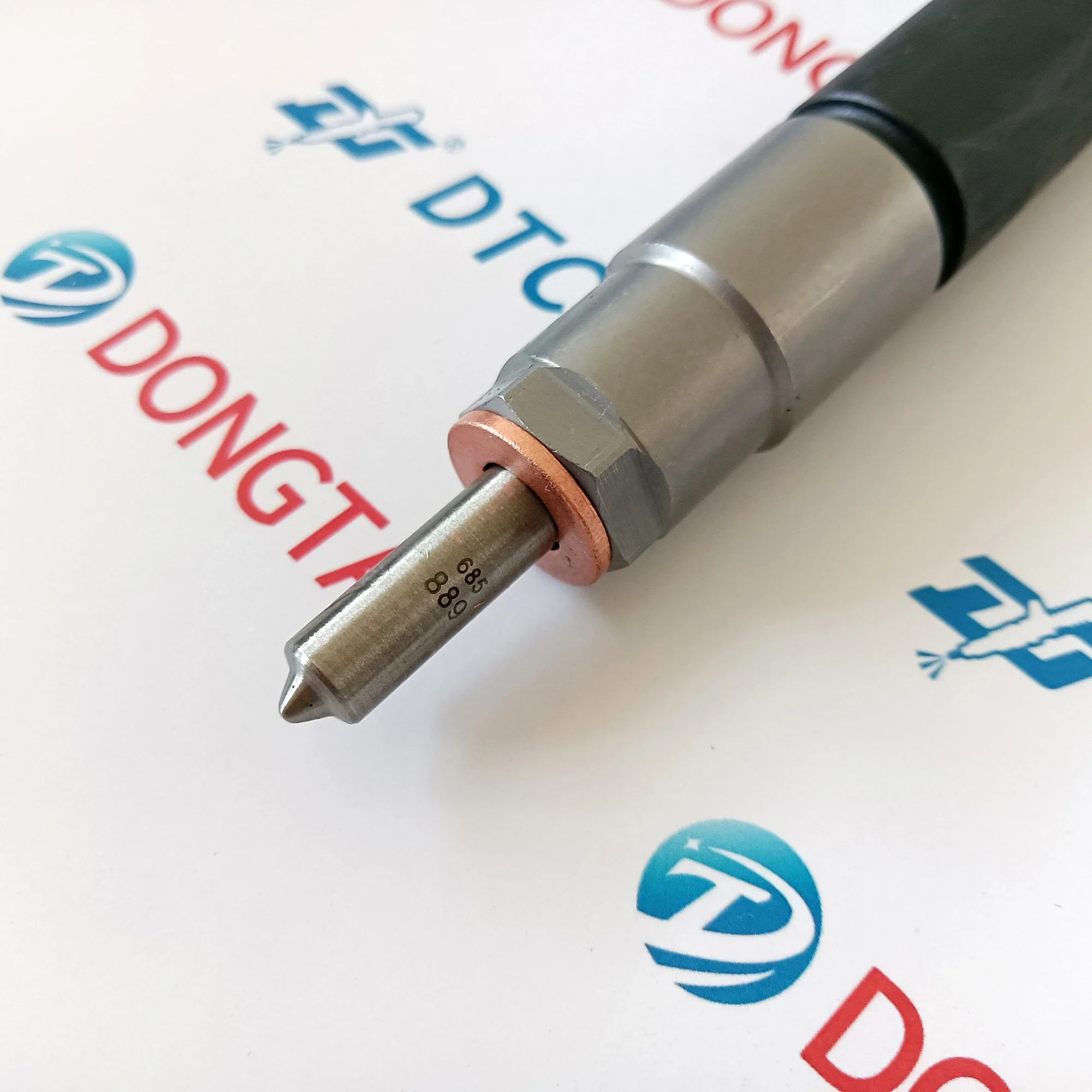 حاقن الوقود بالسكك الحديدية المشتركة 0445110034، 0445110035، 0445110095، 0445110096، 0445110201، 0445110202 لـ