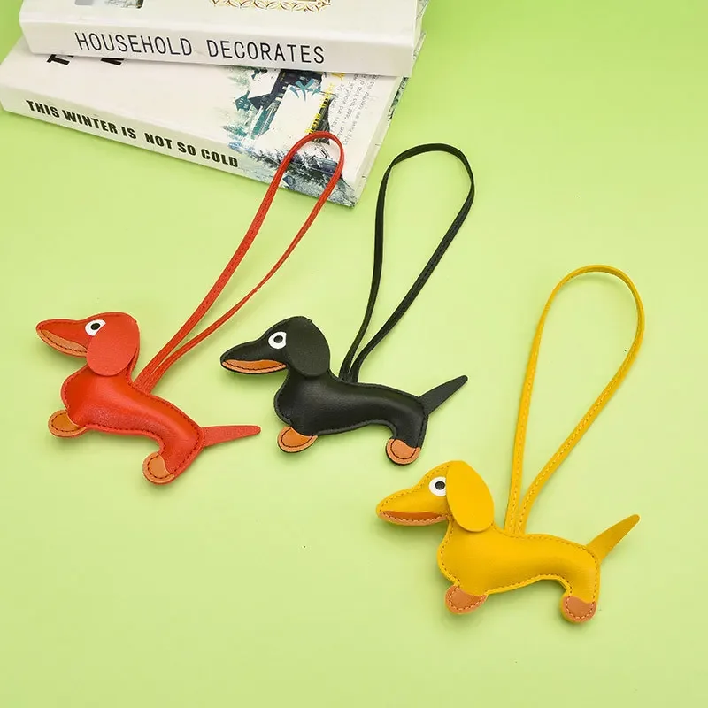 Adorable Dachshund Charm Pendant, Leather Material, Women's Bag Accessory, Exquisite Style