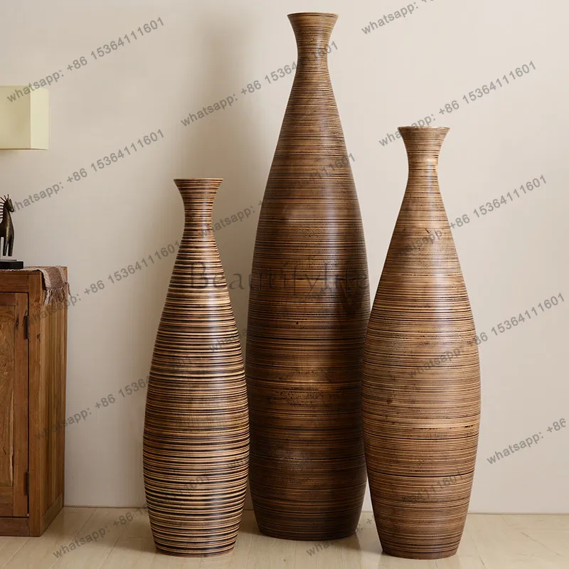 Large solid wood vase floor-to-ceiling ornament South East Asia hotel clubhouse opened large decorative art