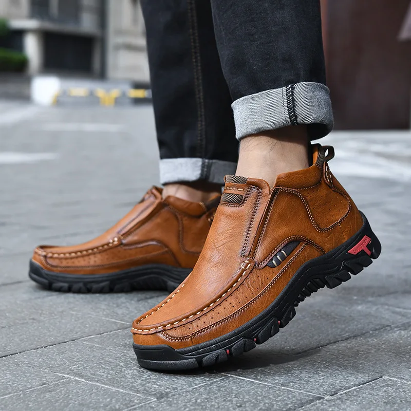 2026 Men Leather Casual Shoes Breathable Loafers Outdoor New Design Men Sneakers Male Comfortable Leather Flat Footwear Men Shoe