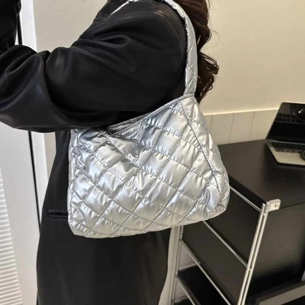 

Large Capacity Padded Puffer Shoulder Bag Cotton Soft Plaid Puffer Tote Bag Retro Solid Color Down Padded Underarm Bag