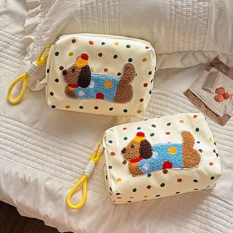 Puppy Pattern Canvas Bag Eye-Catching Portable Makeup Storage Pouch Travel Makeup Organizer Cute Dachshund Cosmetic Bag
