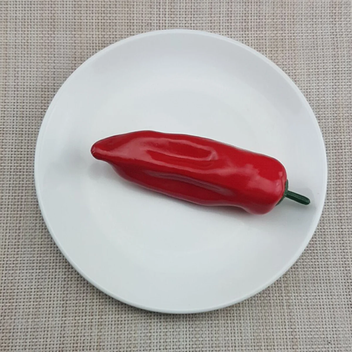 

10Pcs Artificial Simulation Chillies Realistic Ornaments for Table Showcase Window Display Photo Props Home Decor