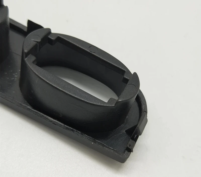 الإطار المركزي للوحة التبديل الأوسط للسيارة الأصلية لشيري Qq S11- 5305427 جودة عالية #2