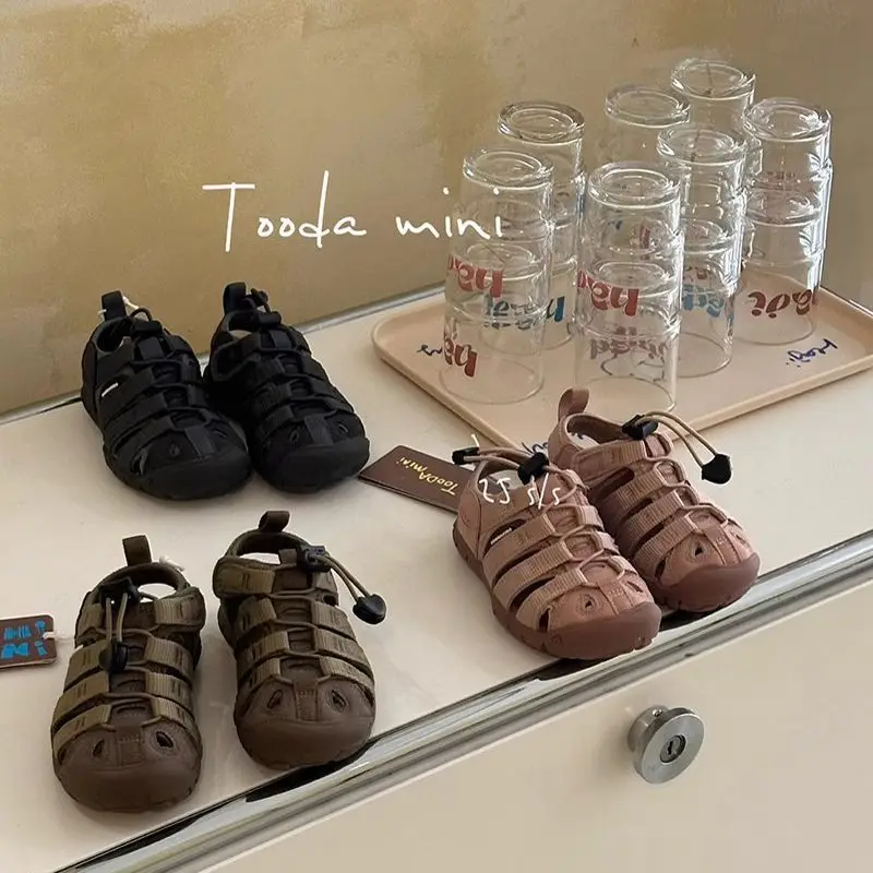 2026 Summer New Kids Outdoor Water Shoes Adjustable Hiking Sandals Boys Girls Camping Quick Dry Wading Shoes Korean Style